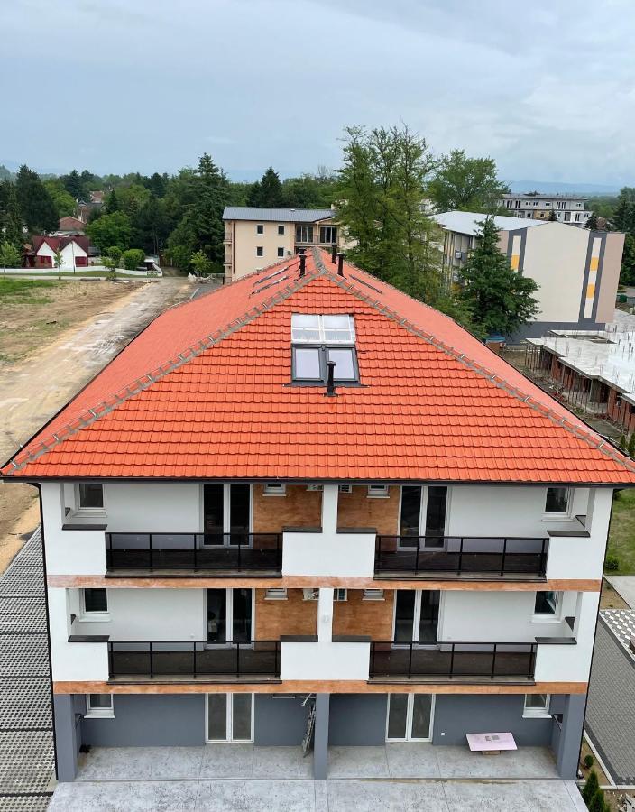 Apartmani Borova 2 Veliko Gradište Εξωτερικό φωτογραφία