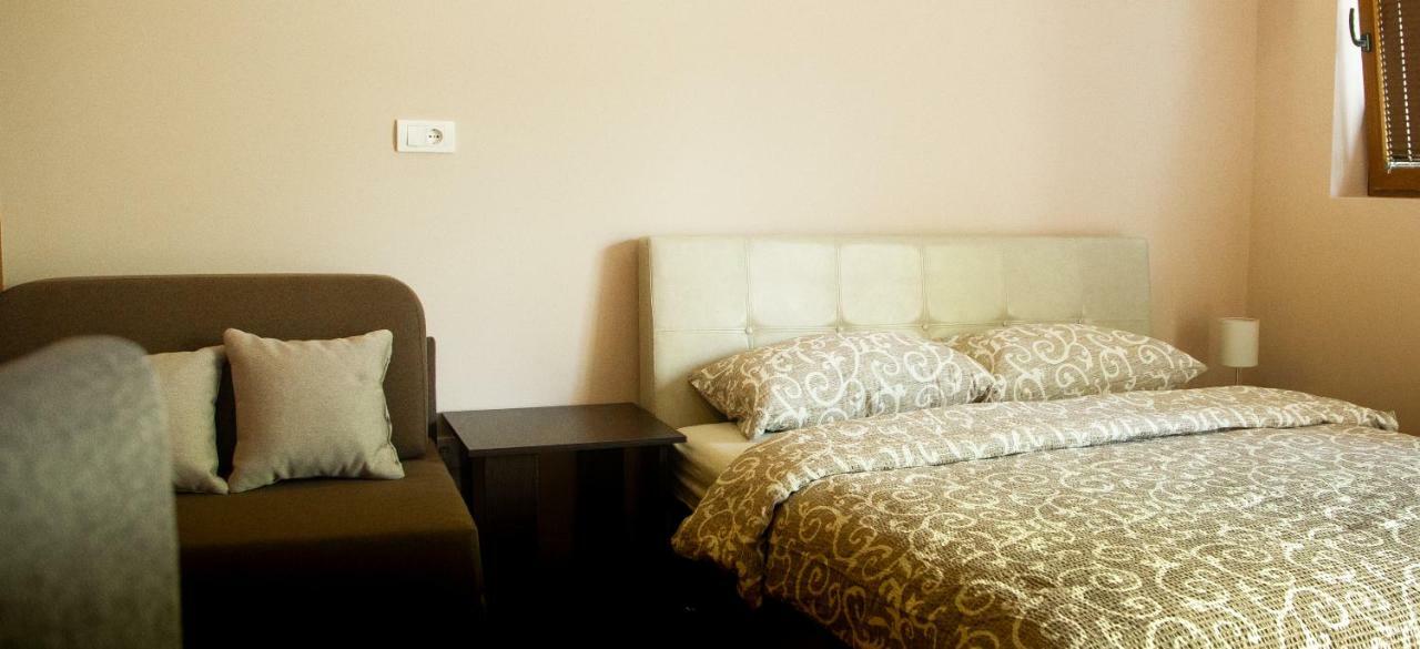 Apartmani Borova 2 Veliko Gradište Εξωτερικό φωτογραφία