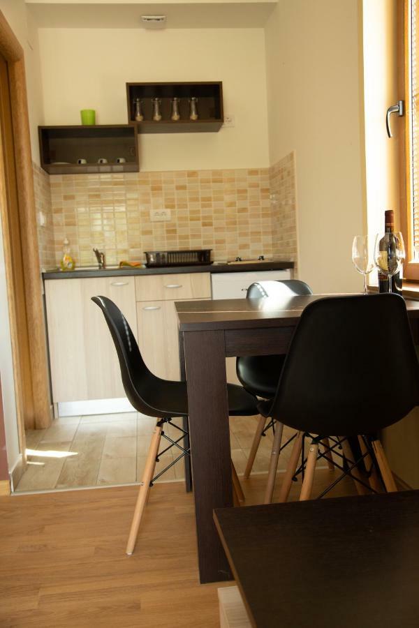Apartmani Borova 2 Veliko Gradište Εξωτερικό φωτογραφία